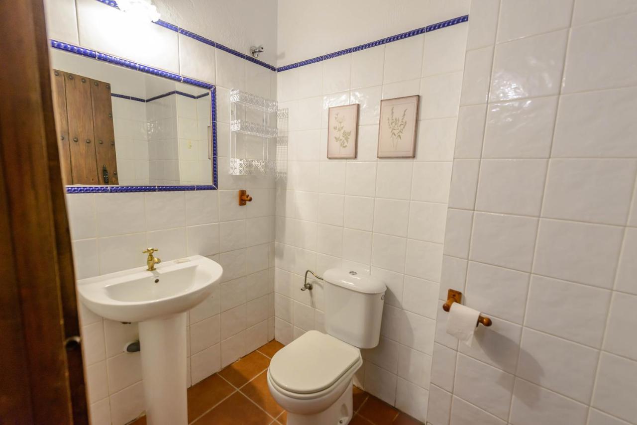 Holiday Home El Pilarillo Piscina Compartida Alcaucín エクステリア 写真