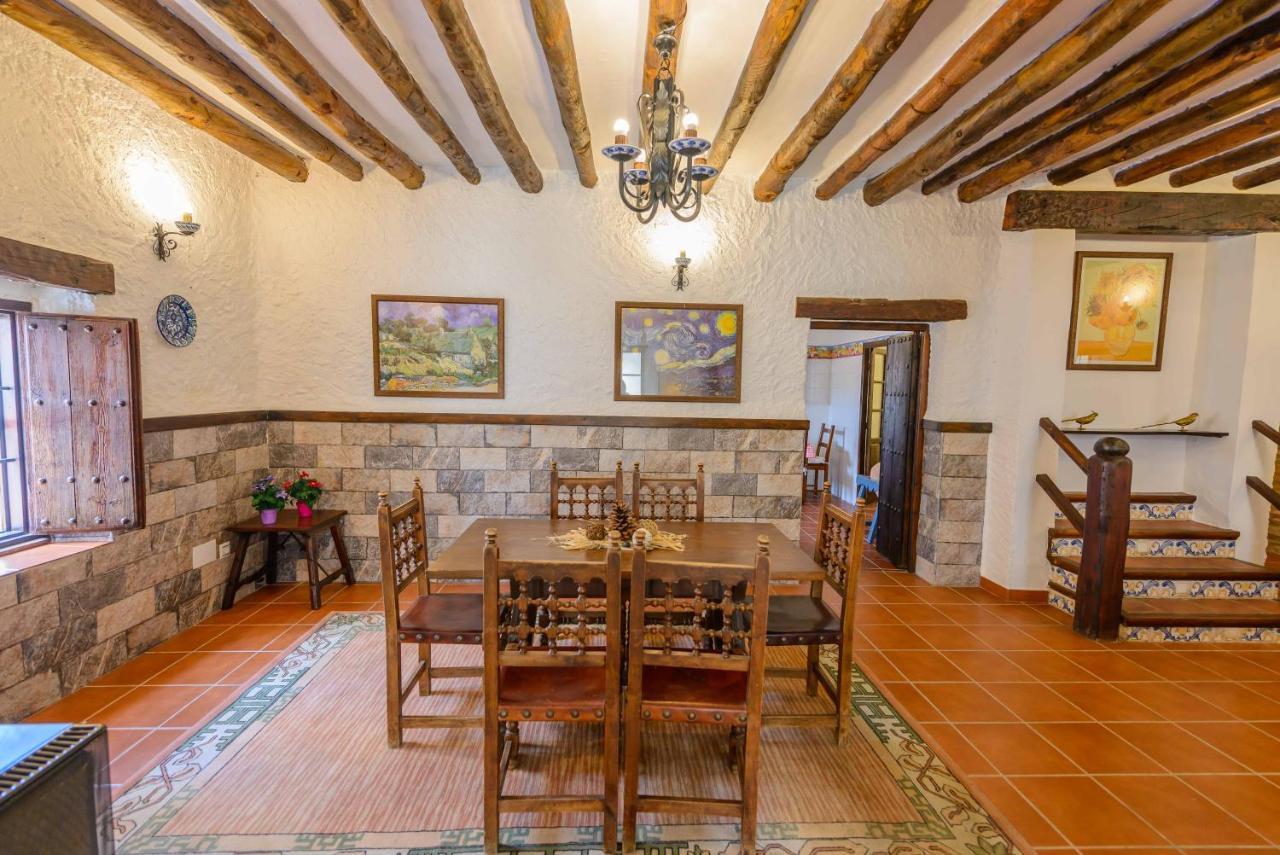 Holiday Home El Pilarillo Piscina Compartida Alcaucín エクステリア 写真