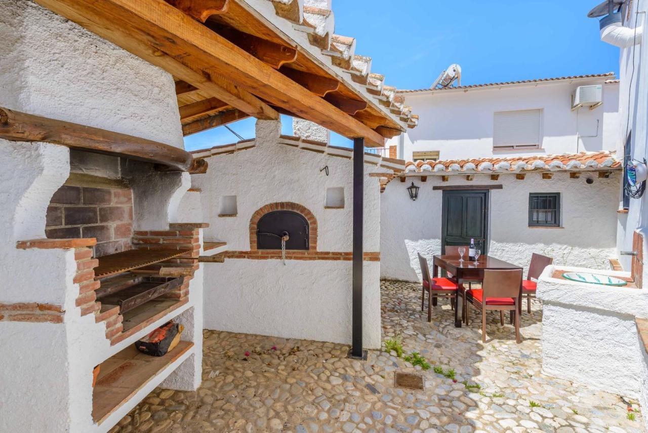 Holiday Home El Pilarillo Piscina Compartida Alcaucín エクステリア 写真