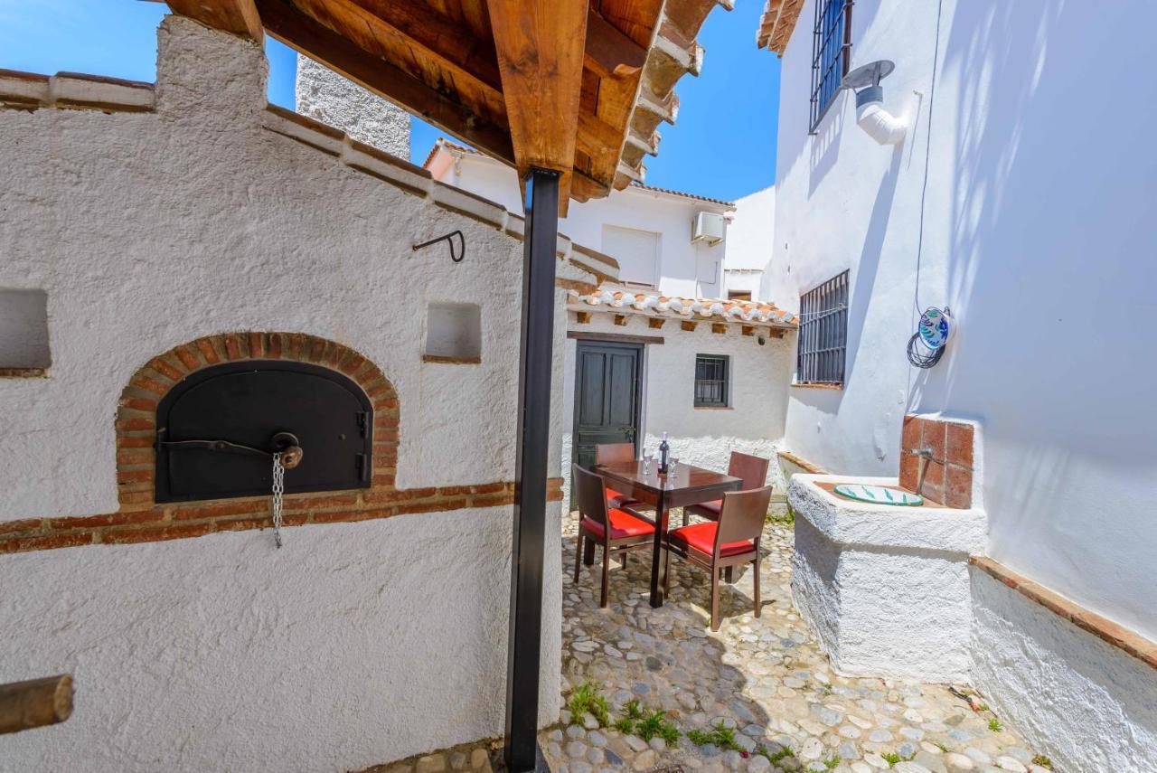 Holiday Home El Pilarillo Piscina Compartida Alcaucín エクステリア 写真